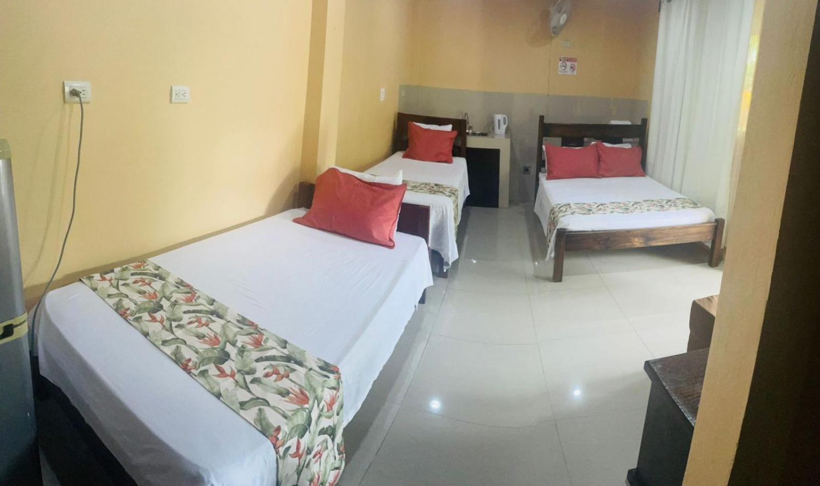 Aunty Arenal Lodge Ла Фортуна Экстерьер фото