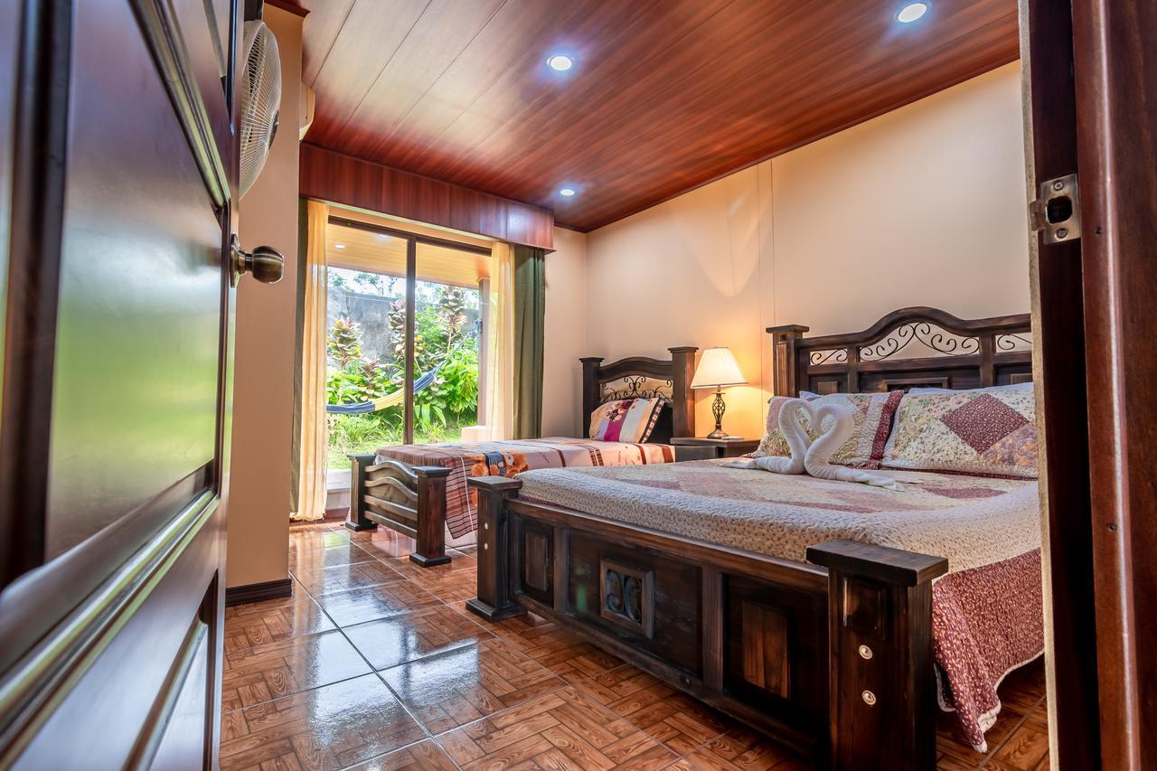 Aunty Arenal Lodge Ла Фортуна Экстерьер фото