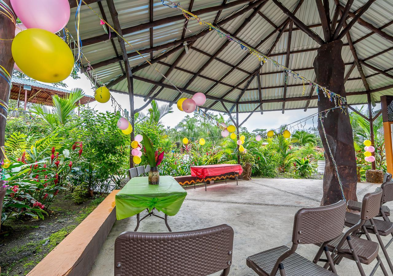 Aunty Arenal Lodge Ла Фортуна Экстерьер фото