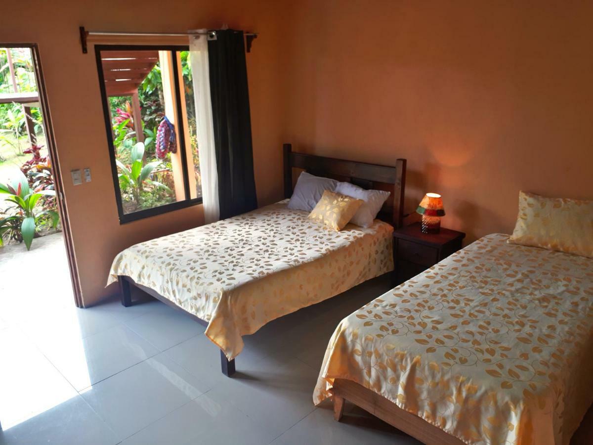 Aunty Arenal Lodge Ла Фортуна Номер фото
