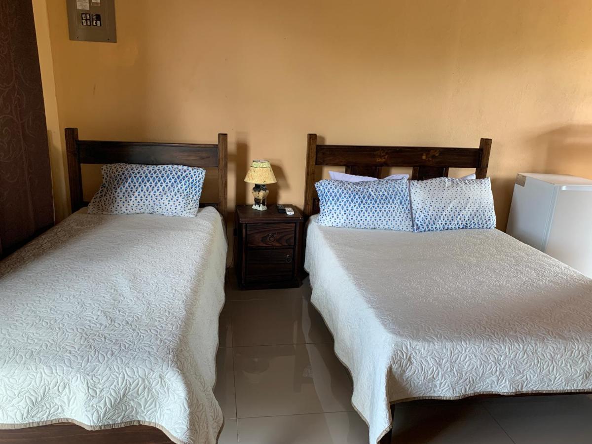 Aunty Arenal Lodge Ла Фортуна Экстерьер фото
